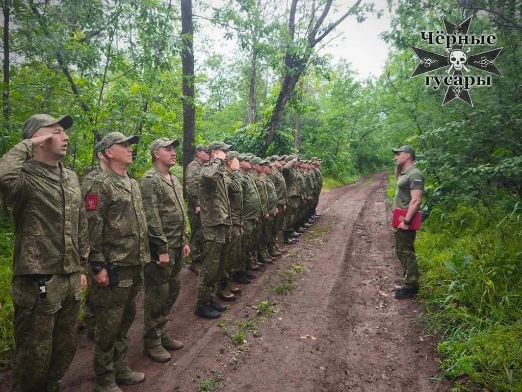 В подразделениях гвардейской Александрийской бригады в День России прошли торжественные награждения 