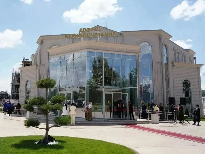 💒Более 300 пар молодоженов зарегистрировали брак с начала работы нового ЗАГСа в Пятиго...