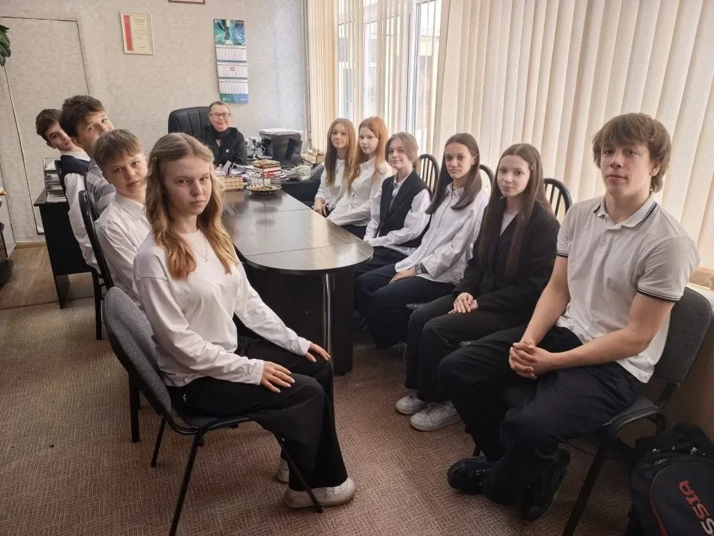 ❗️Самоуправление в действии  Сегодня состоялась важная встреча Совета обучающихся с директором школы