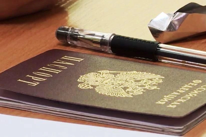 Девятиклассники написали экзамен по русскому языку