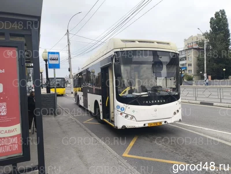 ⚠ Резкое торможение автобуса закончилось больницей для 65-летней липчанки