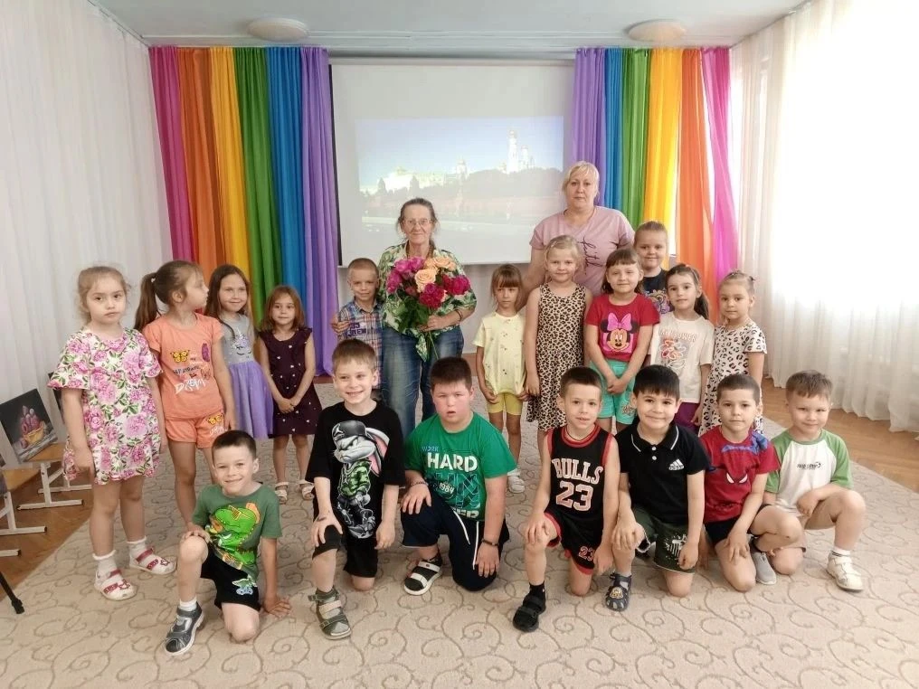 Сегодня 10.06.26 г. в рамках сетевой инновационной площадки «Картинная галерея в детско...