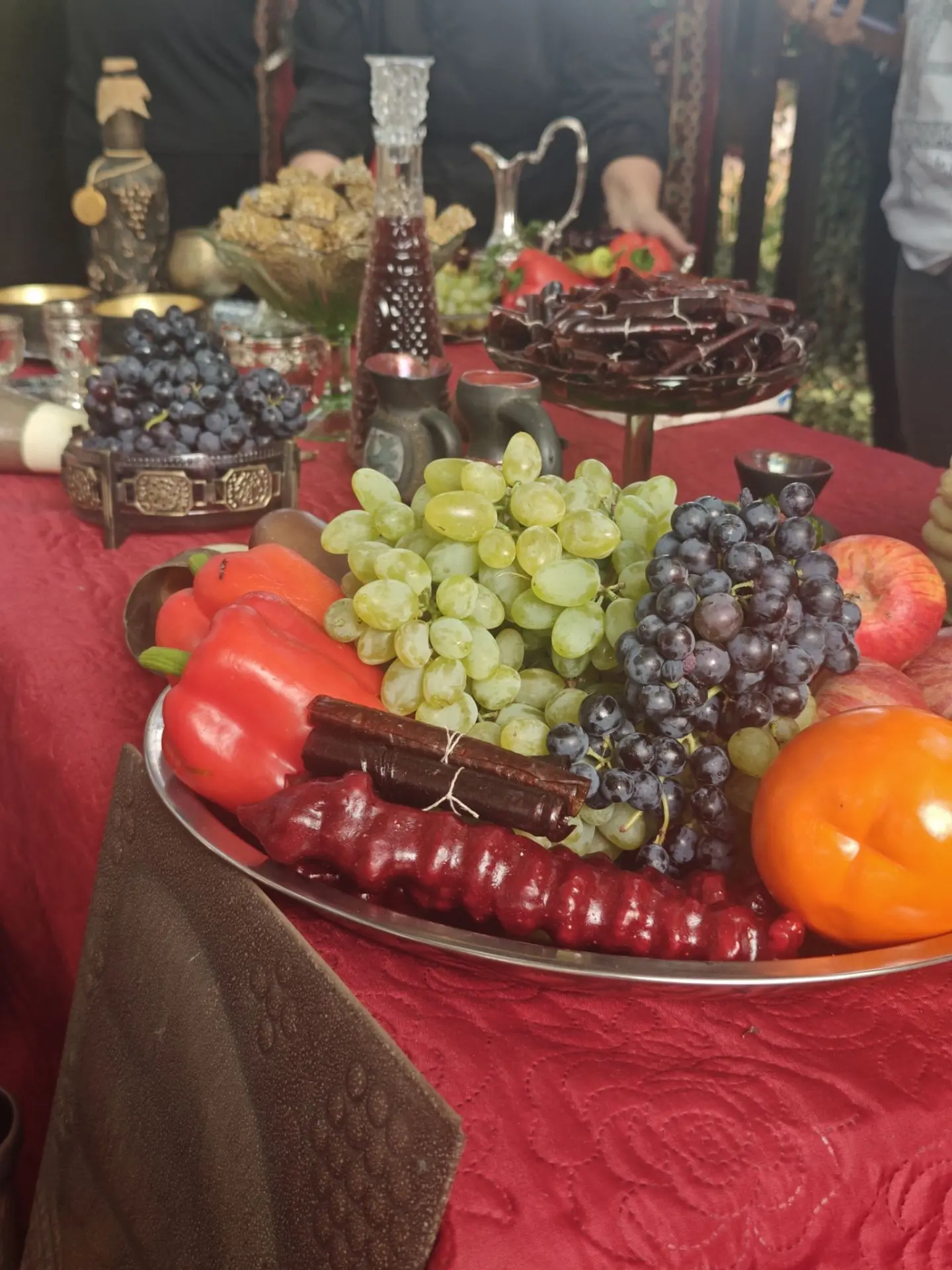 Большой фестиваль культур народов России проходит в городском парке культуры
