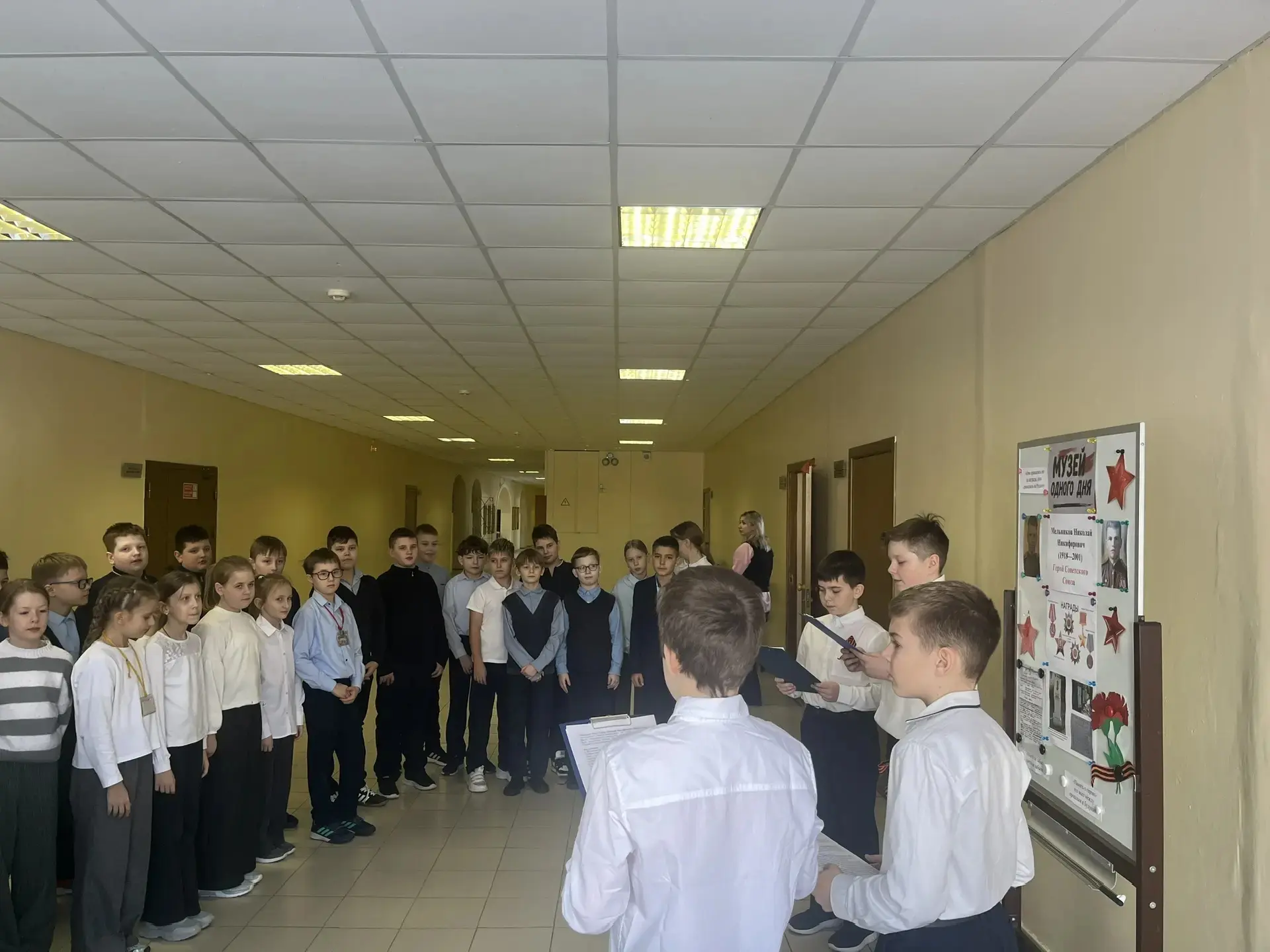 🎖️ В рамках месячника патриотической работы в нашей школе проводится уникальное событие - «Музей одн