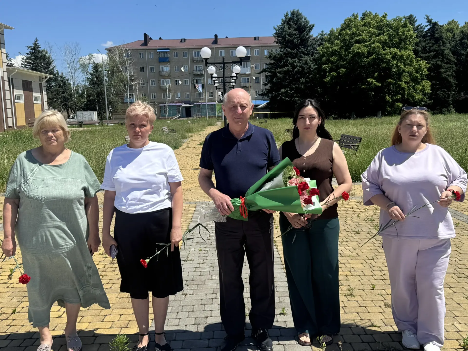 Память о героях — в сердце каждого жителя

Сегодня, в День памяти и скорби жертв Великой Отечественн