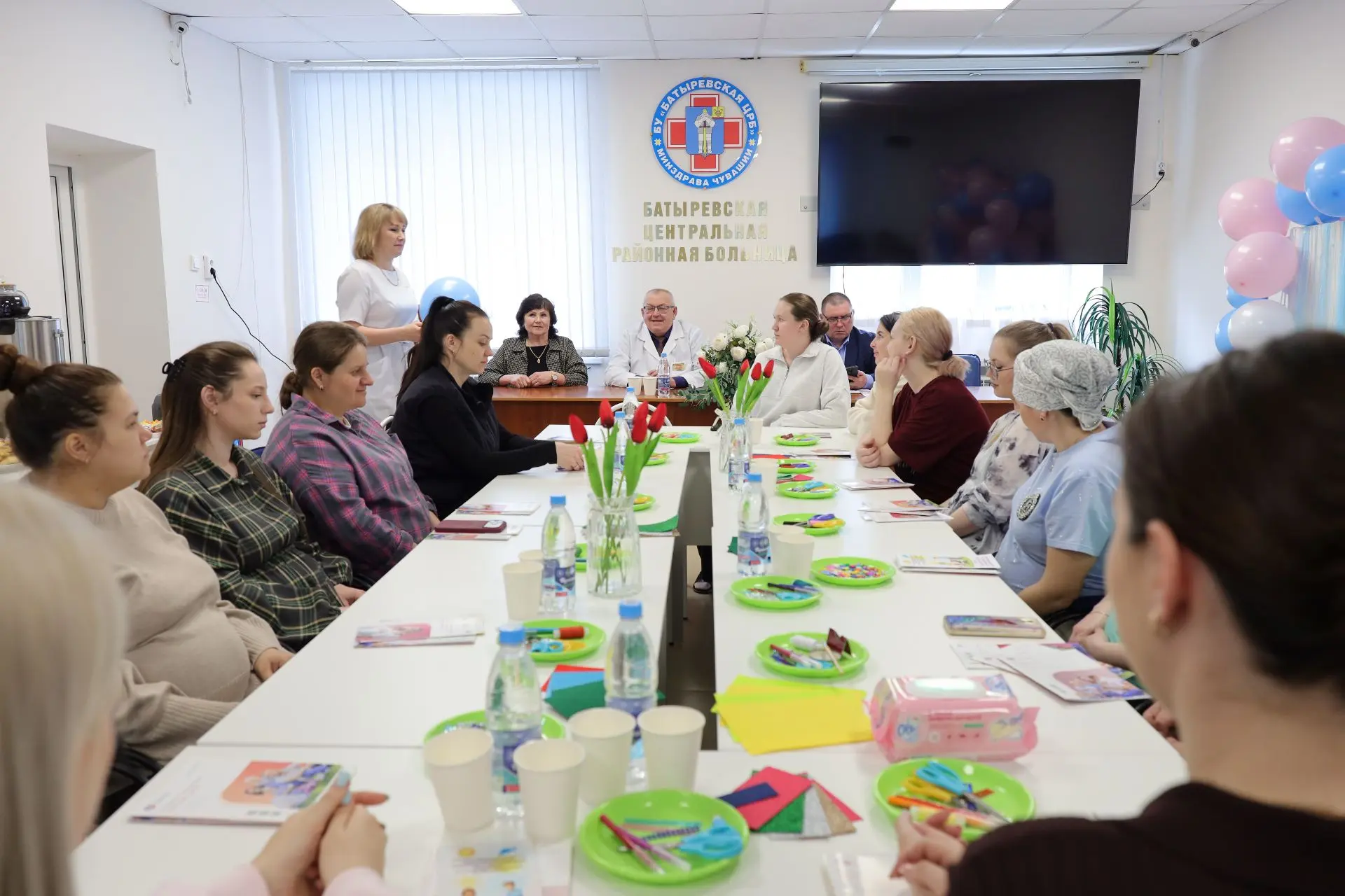 С Днём беременных! Сегодня мы отмечаем чудо новой жизни!