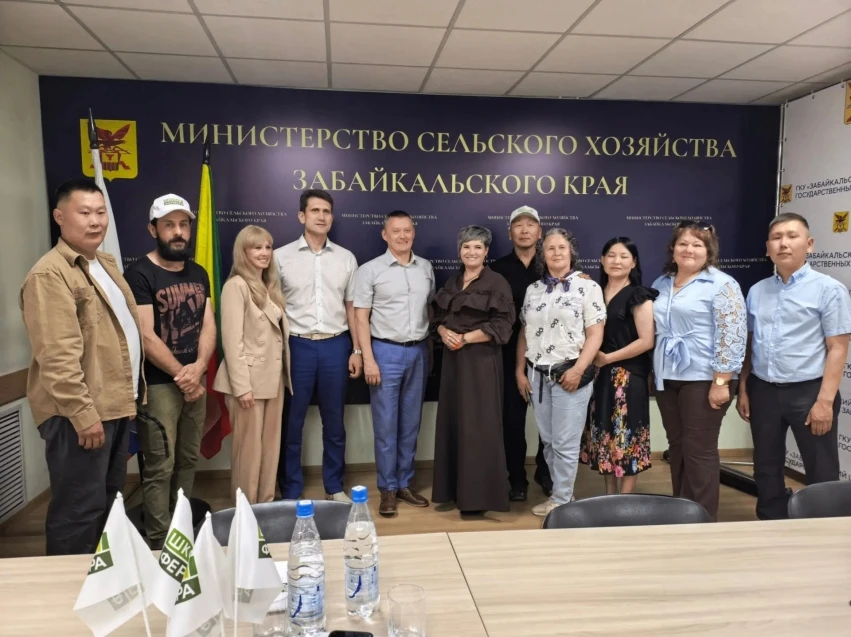 В краевом Минсельхозе вручили дипломы выпускникам шестого потока образовательного проек...