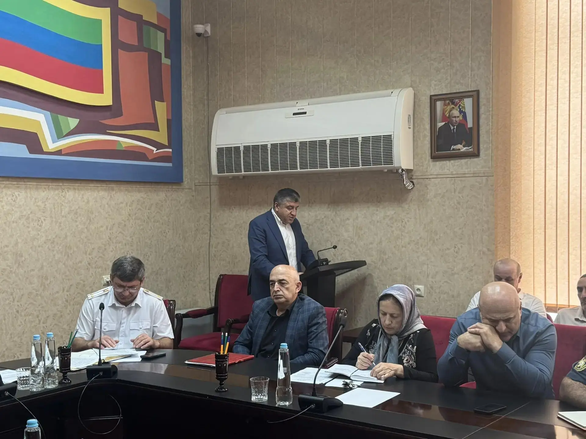 📌 В Левашинском районе обсудили готовность школ к новому учебному году