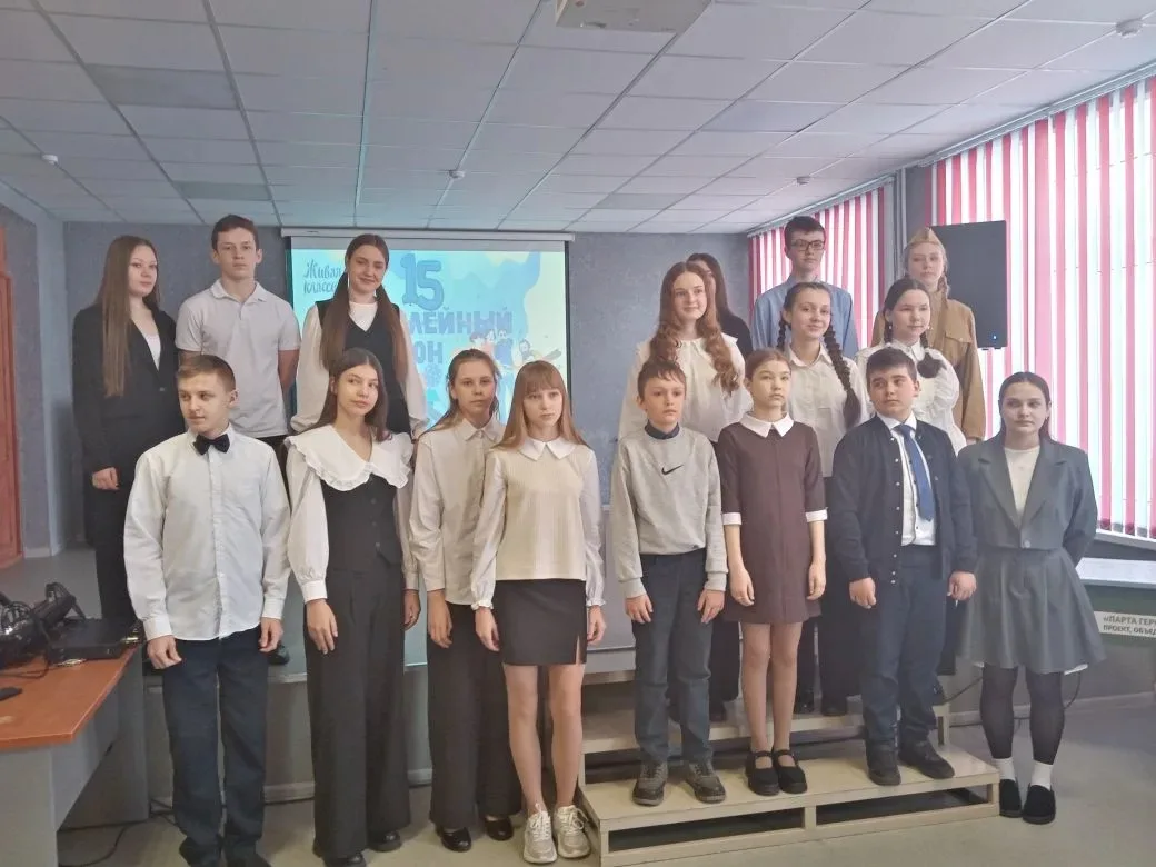 С радостью сообщаем: ученица Евдокимовской школы Кульгинова Виктория стала призёром муниципального э