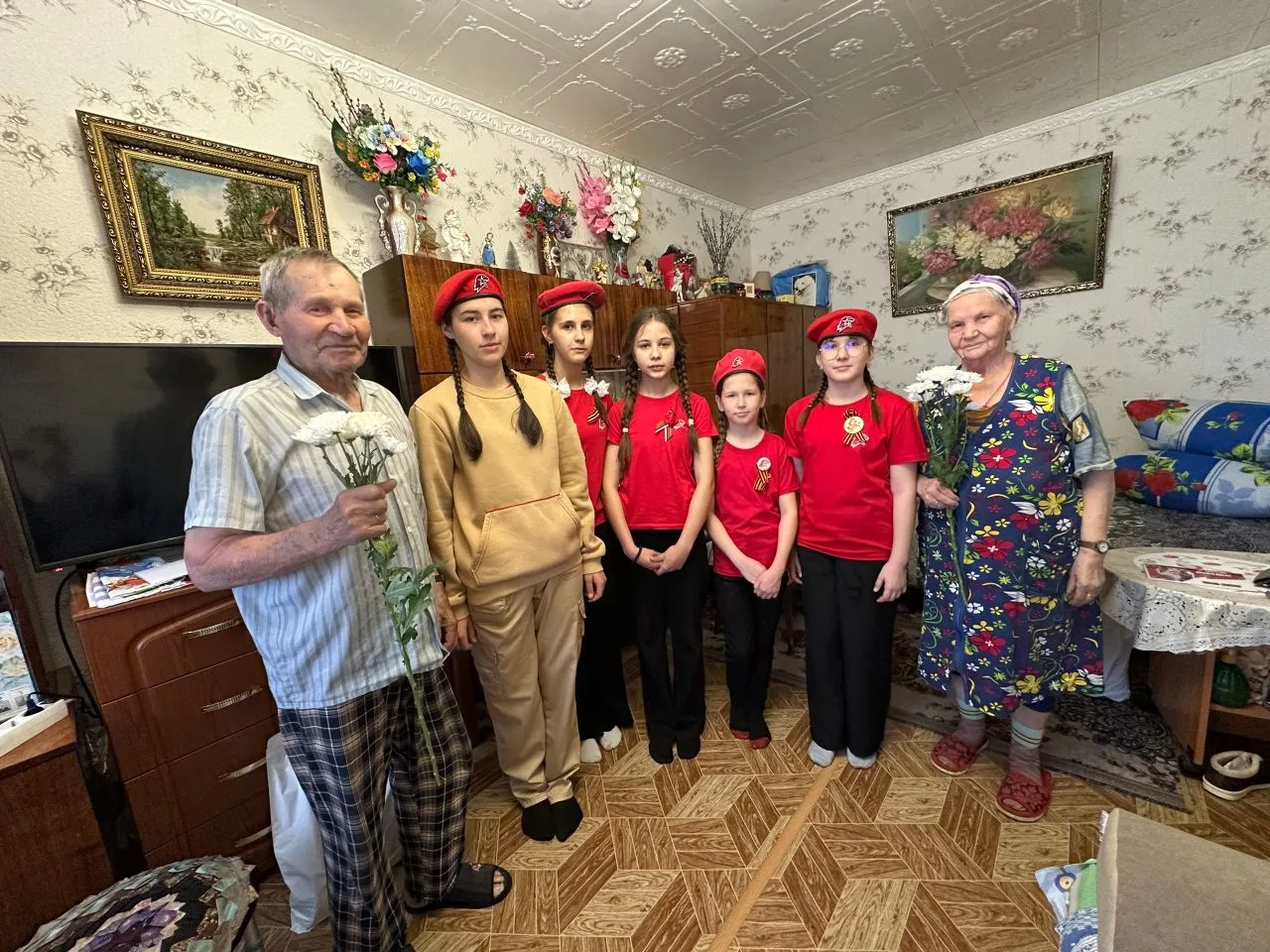 🇷🇺Сегодня, 9 мая, в самый главный и святой для каждого из нас день — День Победы — на...