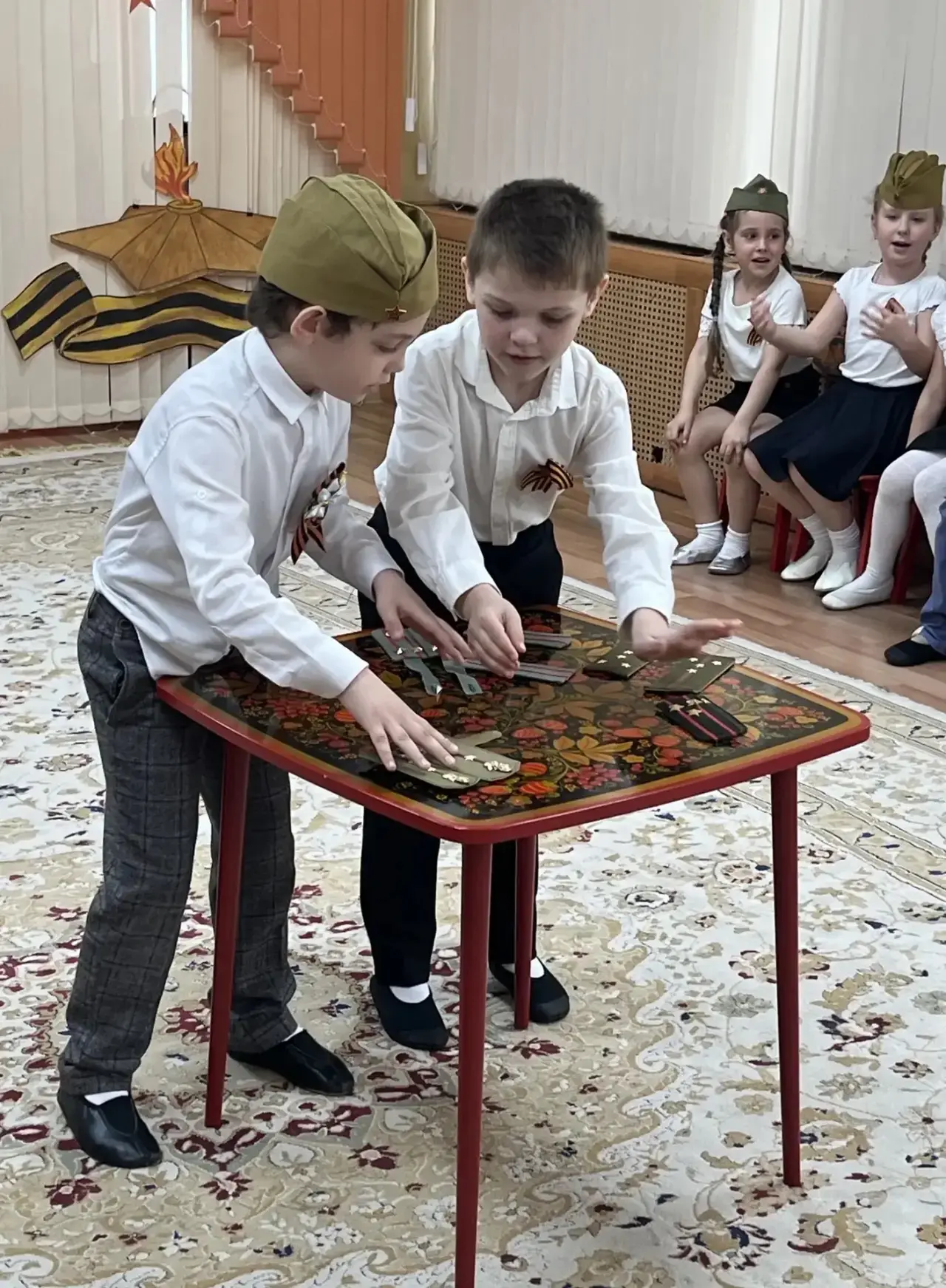 🕯️ Как рассказать дошкольникам о войне: доверительный разговор в Корпусе 4  Как рассказать дошкольни