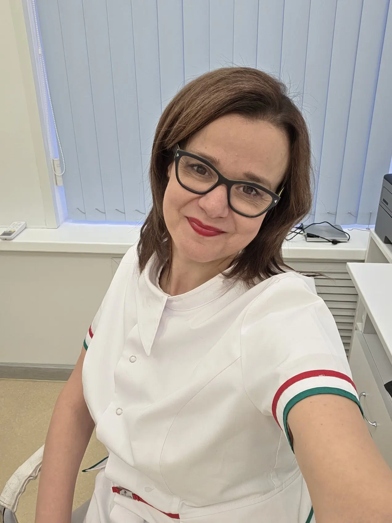 На приеме пациент 42 г, привлекательный, успешный, стильный.   По рекомендации жены подписан на меня