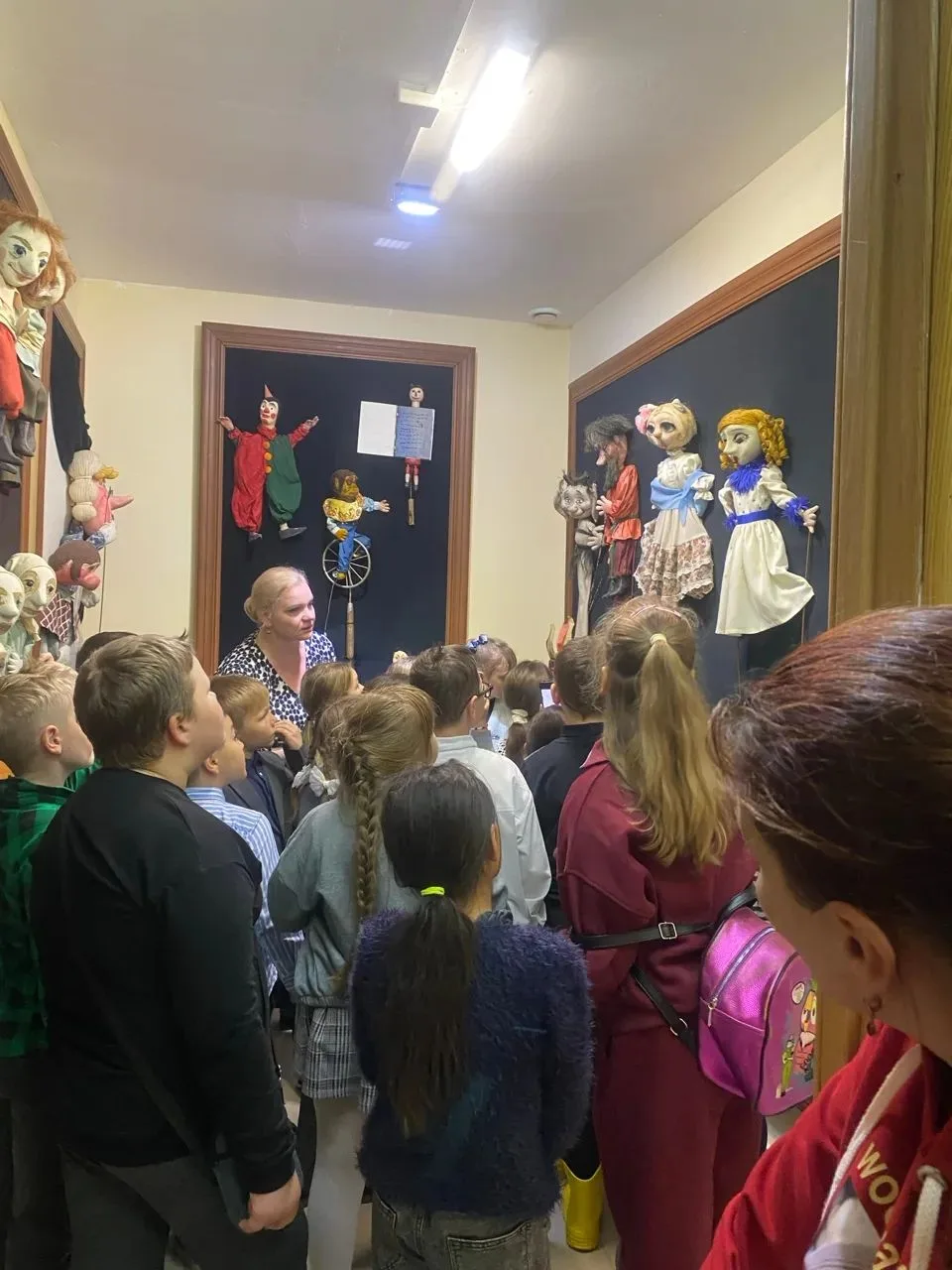 📌 🎭 Экскурсия в Смоленский Театр кукол им. Д. Н. Светильникова.