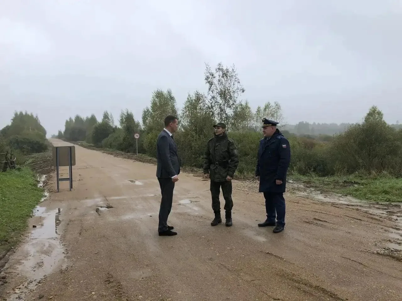 Завершены работы на дороге в деревне Шеено, которая находится на границе с Республикой ...