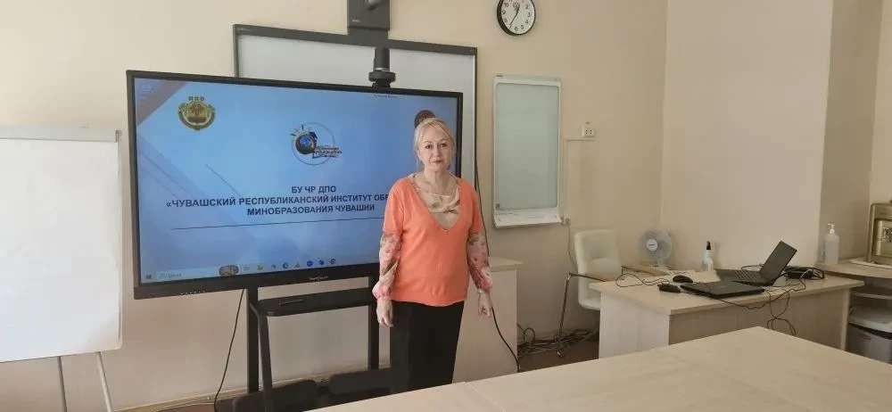 Стартовали очные занятия на курсах по эффективному использованию ресурсов школьных «Точек роста»  Се