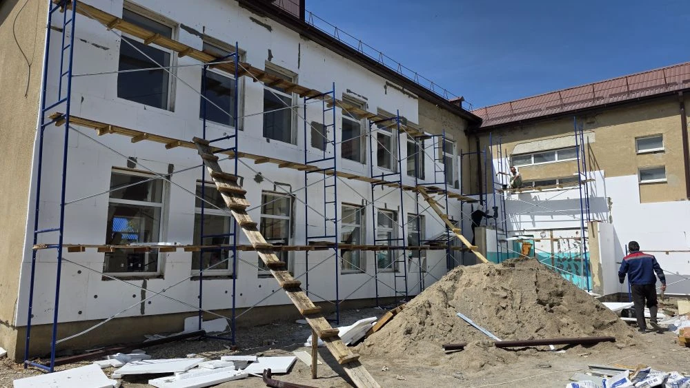 В Предгорном округе усилят безопасность и благоустроят территорию детского сада

В селе Винсады Пр