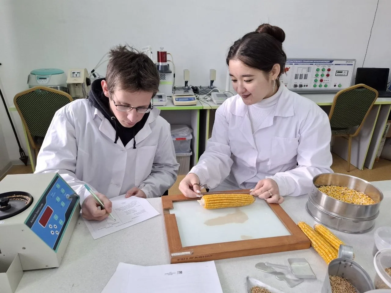 Агроном – одна из ключевых фигур на сельскохозяйственном предприятии. Основная задача агронома – упр