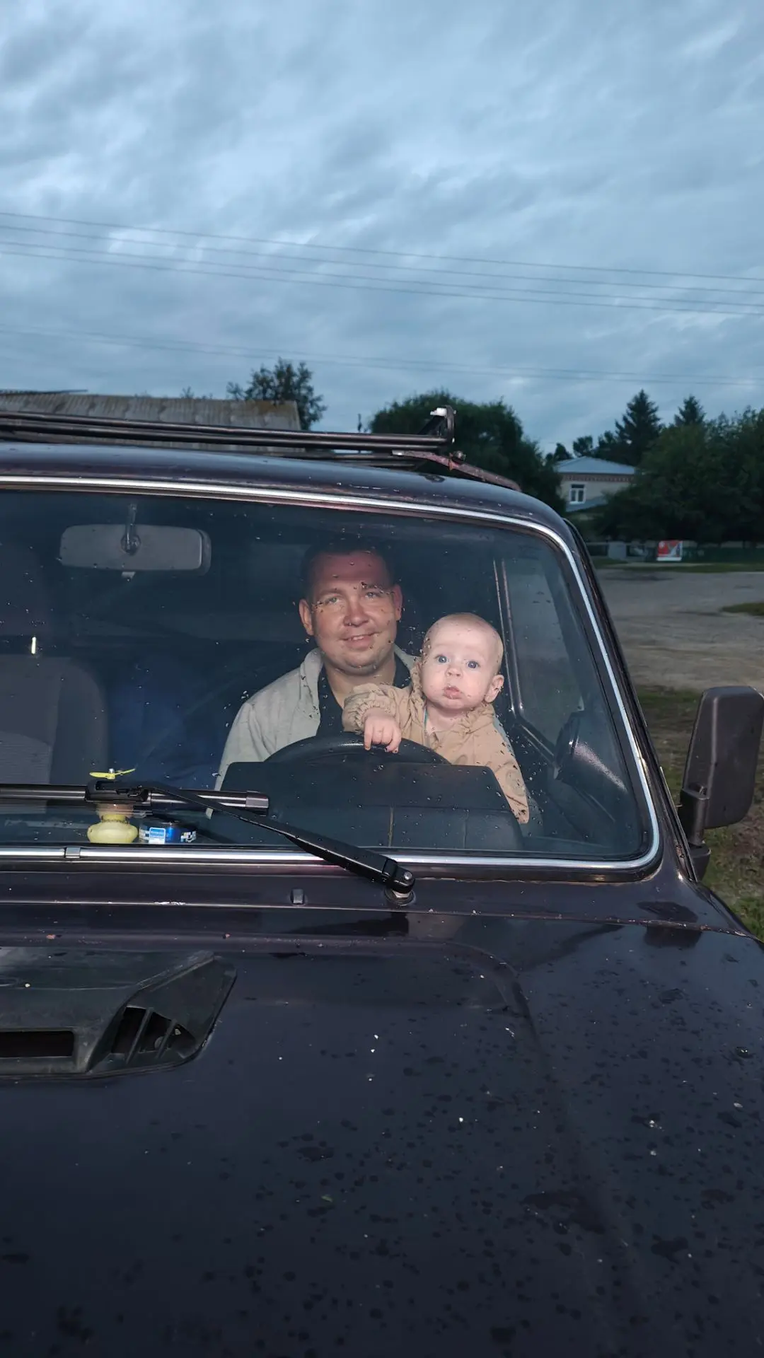 Автоледи 💞

Наша дамочка с самого рождения на авто 🚗  везде с нами катается.

Раньше была она за п