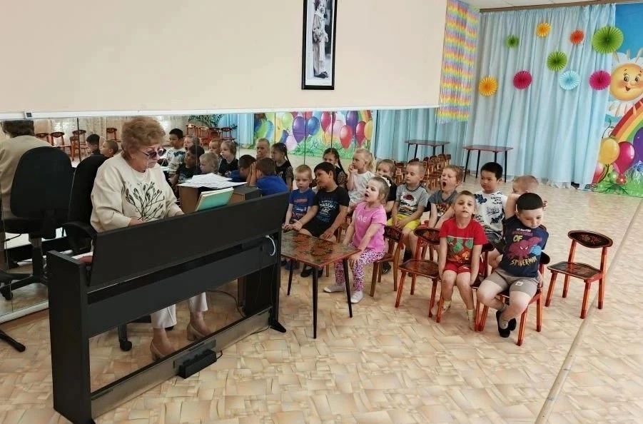 В дошкольном отделении МБОУ «СОШ с. Пышлицы» 4 июня случилось маленькое музыкальное чудо — концерт д