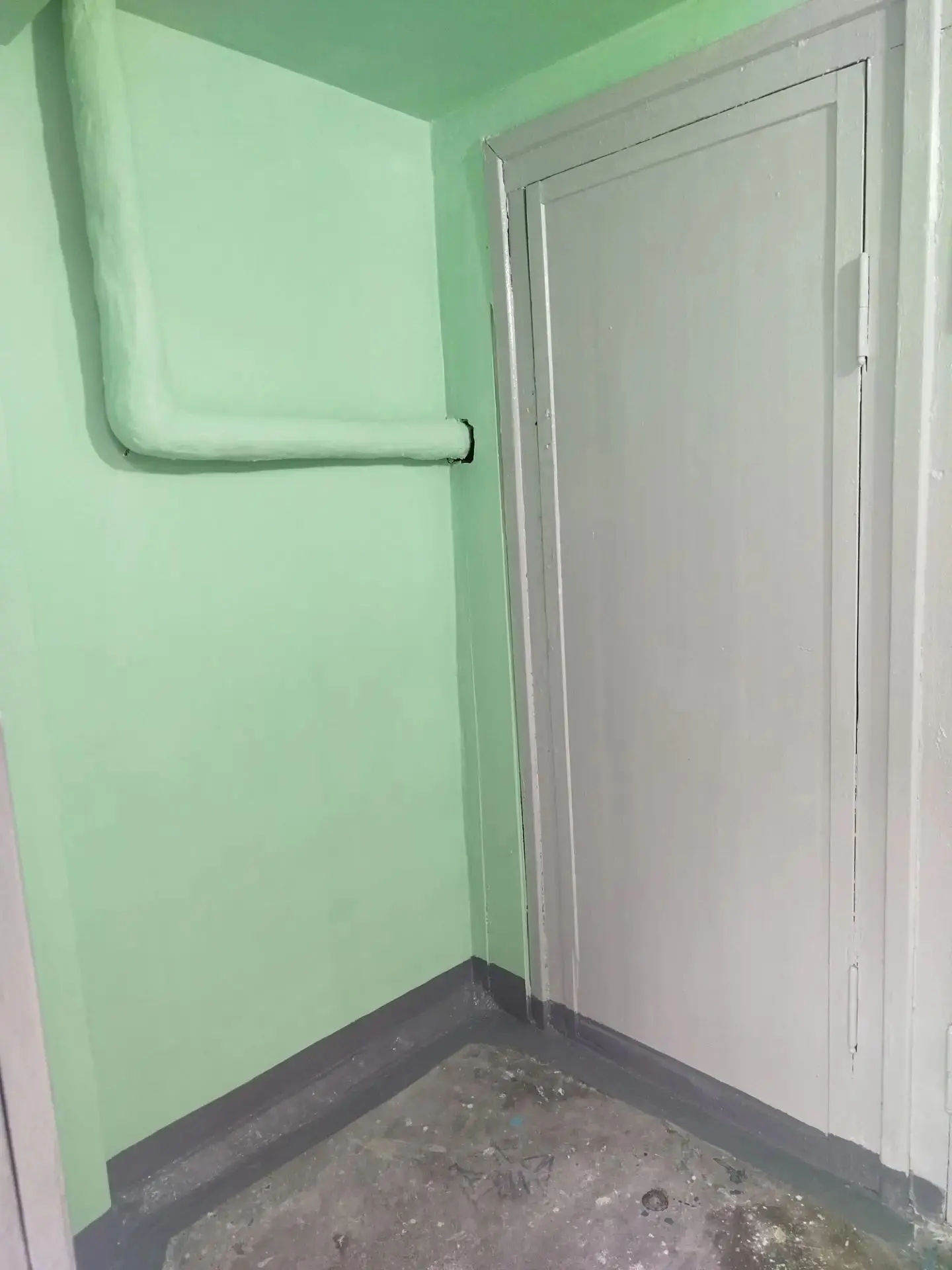 💚Еще один подъезд засиял новыми красками.