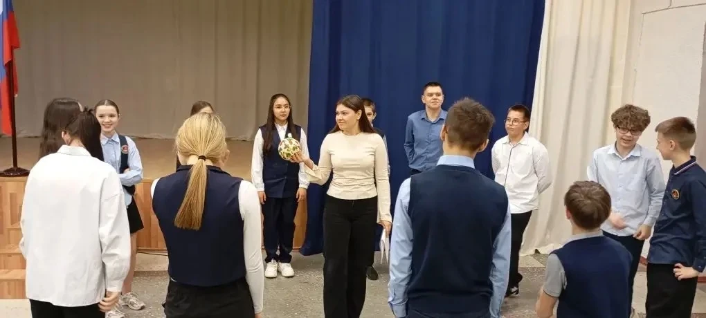 Весенняя Неделя психологии в гимназии: открой себя этой весной 🌸🍃 В нашей гимназии стартовала традиц