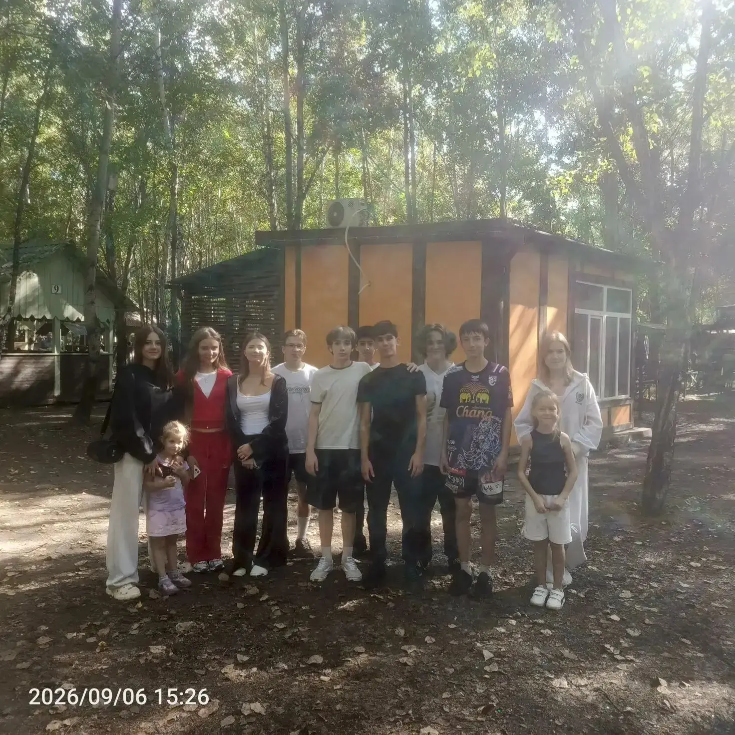 🎉 Ура! 9 «Б» провёл потрясающий выходной на базе отдыха «Дельфин»! 🤩