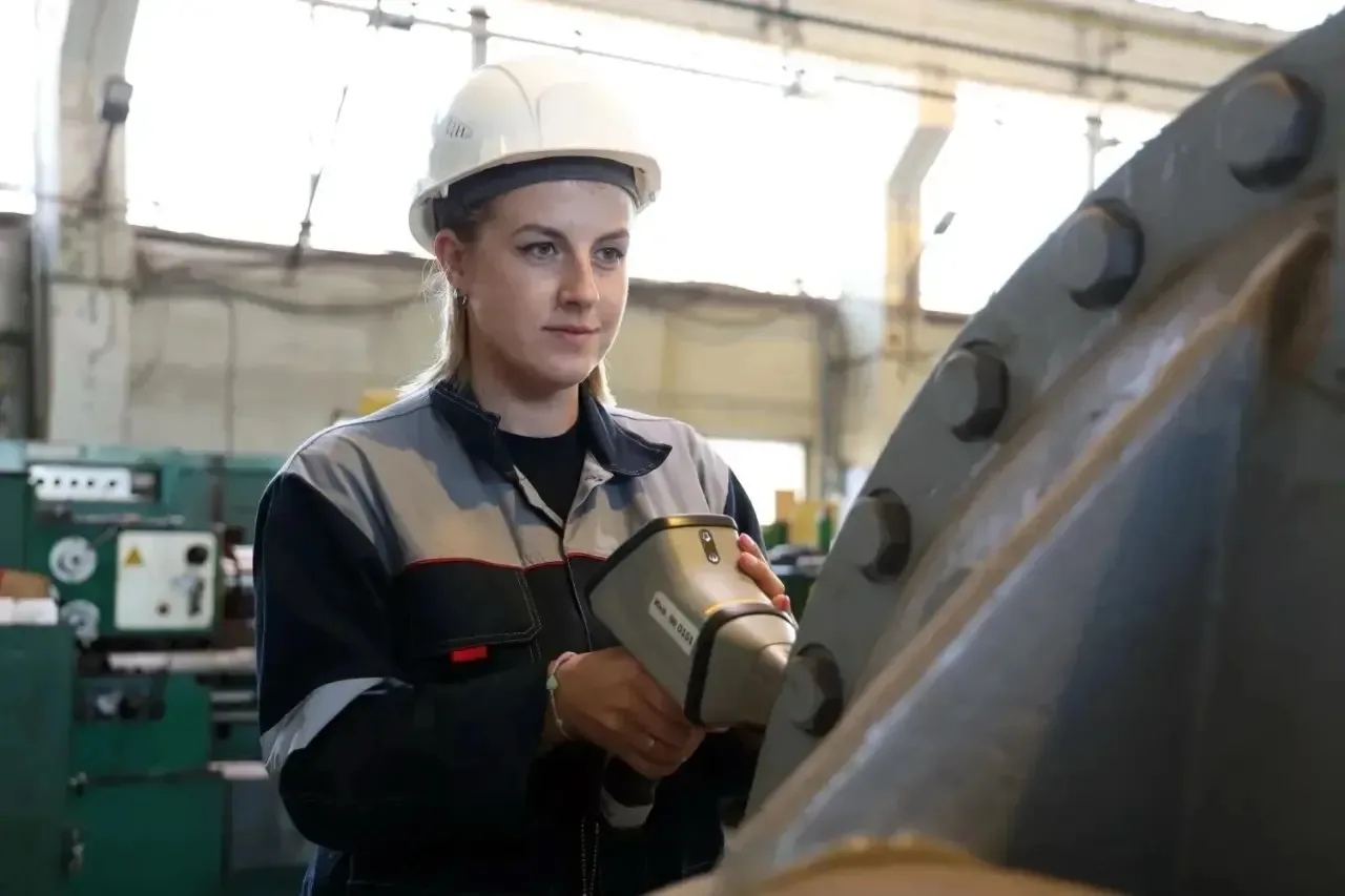 ✨Рубрика «Преподаватель с Производства»✨

🧪Анастасия Сергеевна Семененкова: химия между лекцией и ц