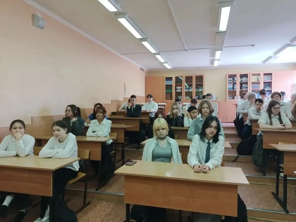 👨‍👩‍👧‍👦 «Поговори с родителями». Сегодня в рамках курса «Россия — мои горизонты» у обучающихся 6–11 