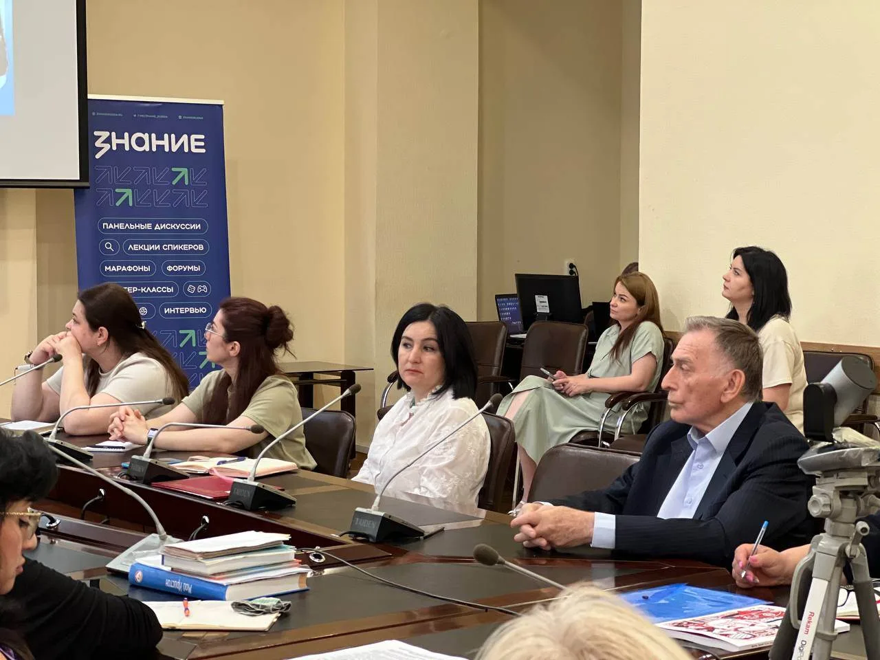От окружного совещания СКФО — к региональной стратегии развития 📚

После участия в окружном совещан