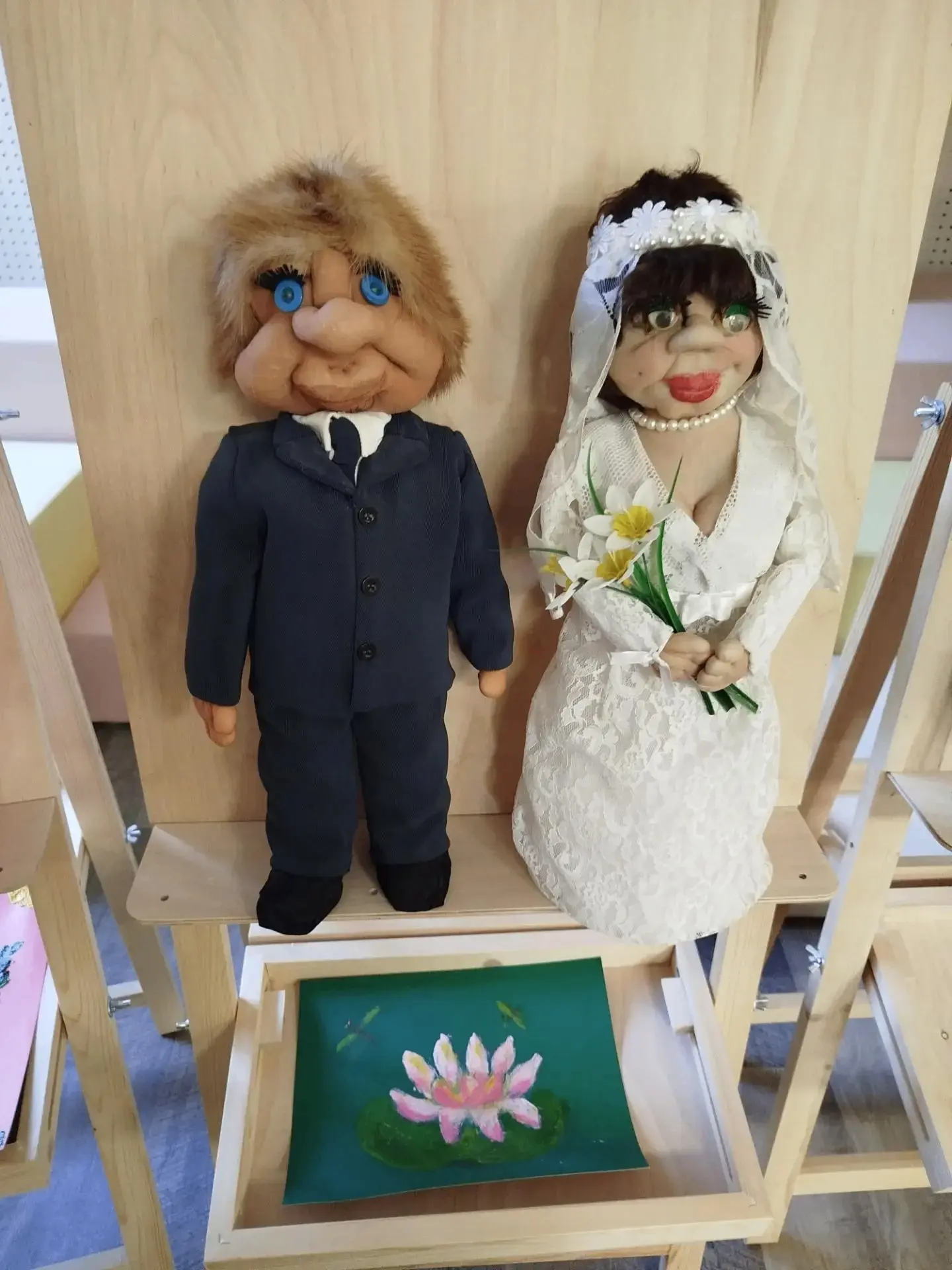 В Мариуполе открылась выставка творческих работ 🎨🧶