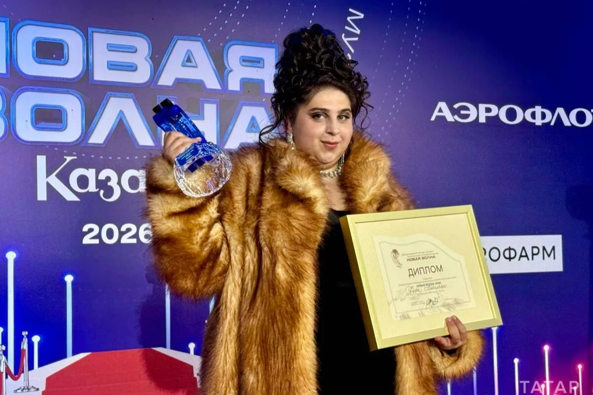 🌊 29-летняя Флора Бичахчян стала победителем "Новой волны 2026"!