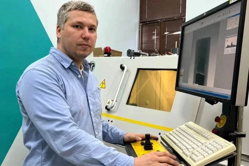 🧑‍🏫 Ученые выяснили, как газ и пена помогают извлечь «запертую» в породе нефть

Казанские исследов