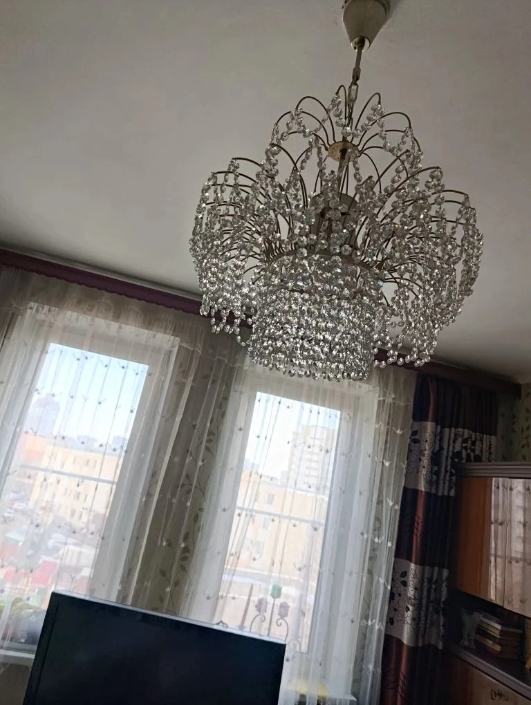 Продаëтся люстра, хрустальная, Чехия. Цена 10-9 тыс. руб. Торг.