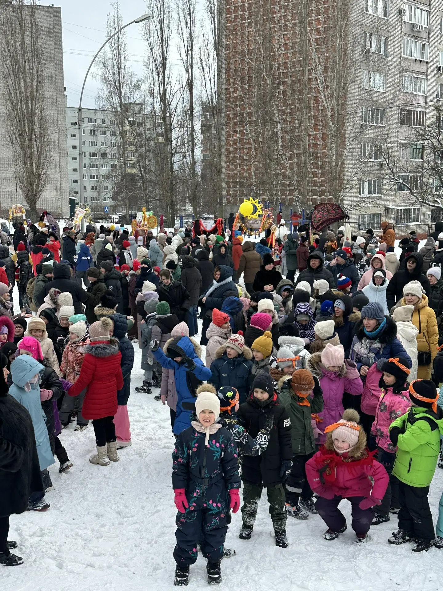 Весело! Зажигательно! Феерично! Прямой репортаж с нашего праздника