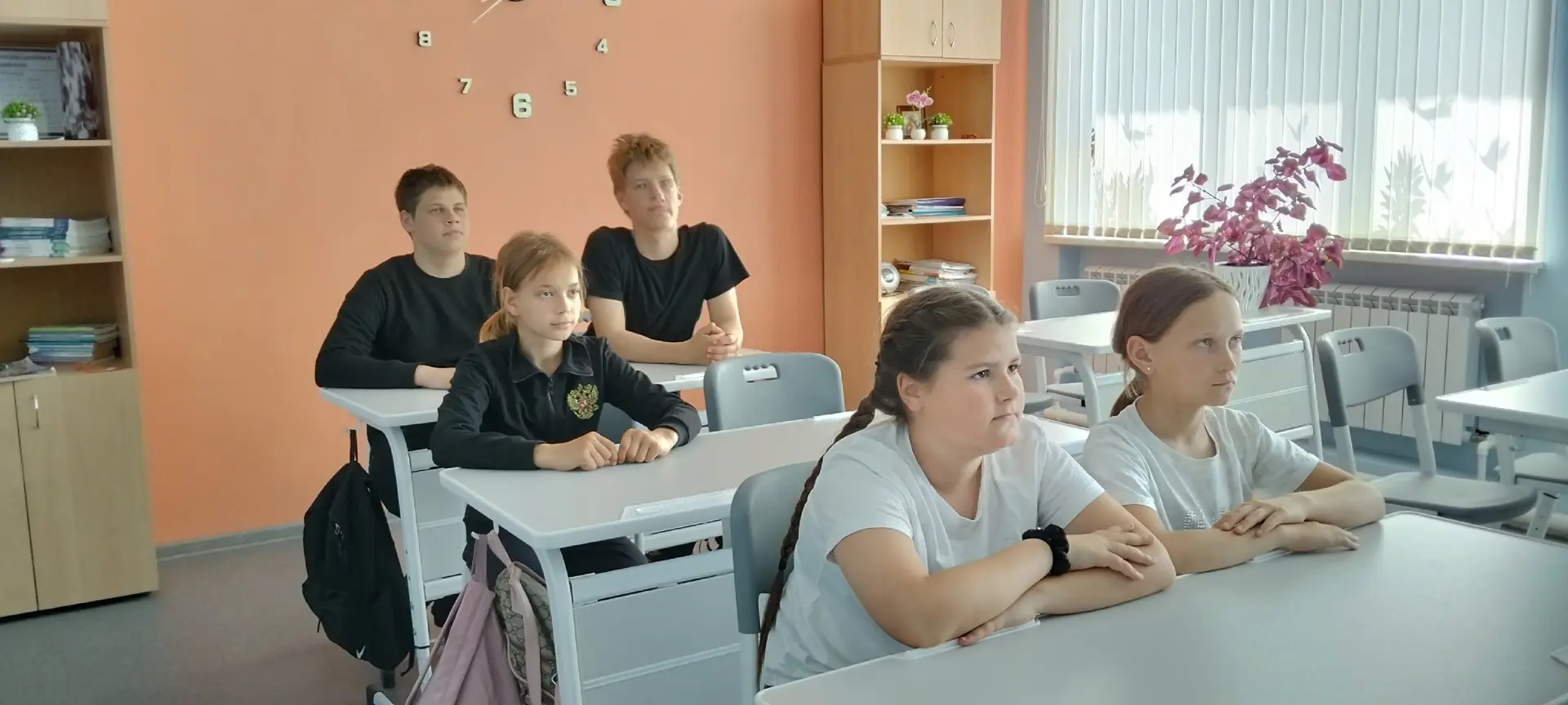 Уроки безопасности в школе: Обучение жизненно важным навыкам