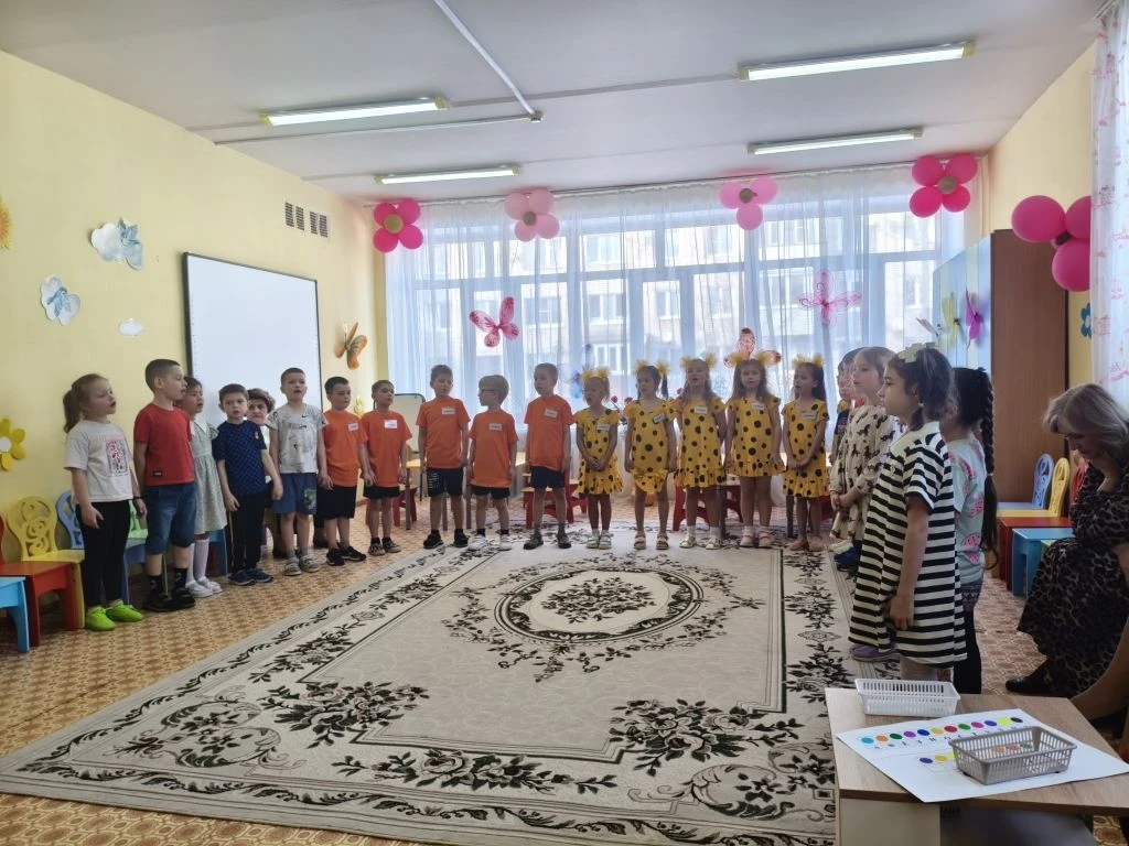 🌟 УСТРЕМЛЕНИЕ В БУДУЩЕЕ: УМСТВЕННАЯ БИТВА В «СОЛНЫШКЕ»! 🌟  19 марта в ЦРР «Детский сад № 5 «Солнышко