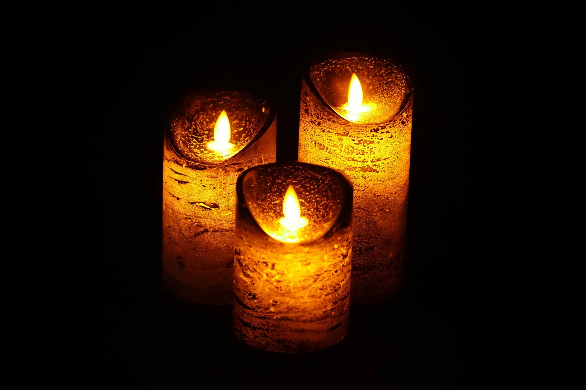 🕯 Зажгите свет, там, где темно…