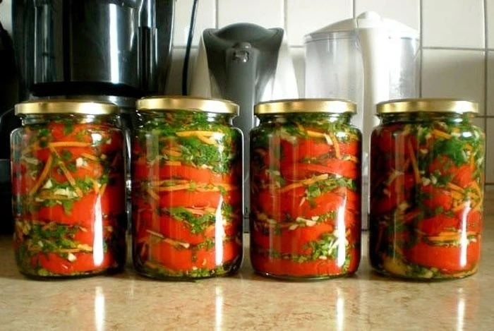 БОЛГАРСКИЙ ПЕРЕЦ НА ЗИМУ — ПОЛУЧАЕТСЯ ДАЖЕ ВКУСНЕЕ ЛЕЧО
