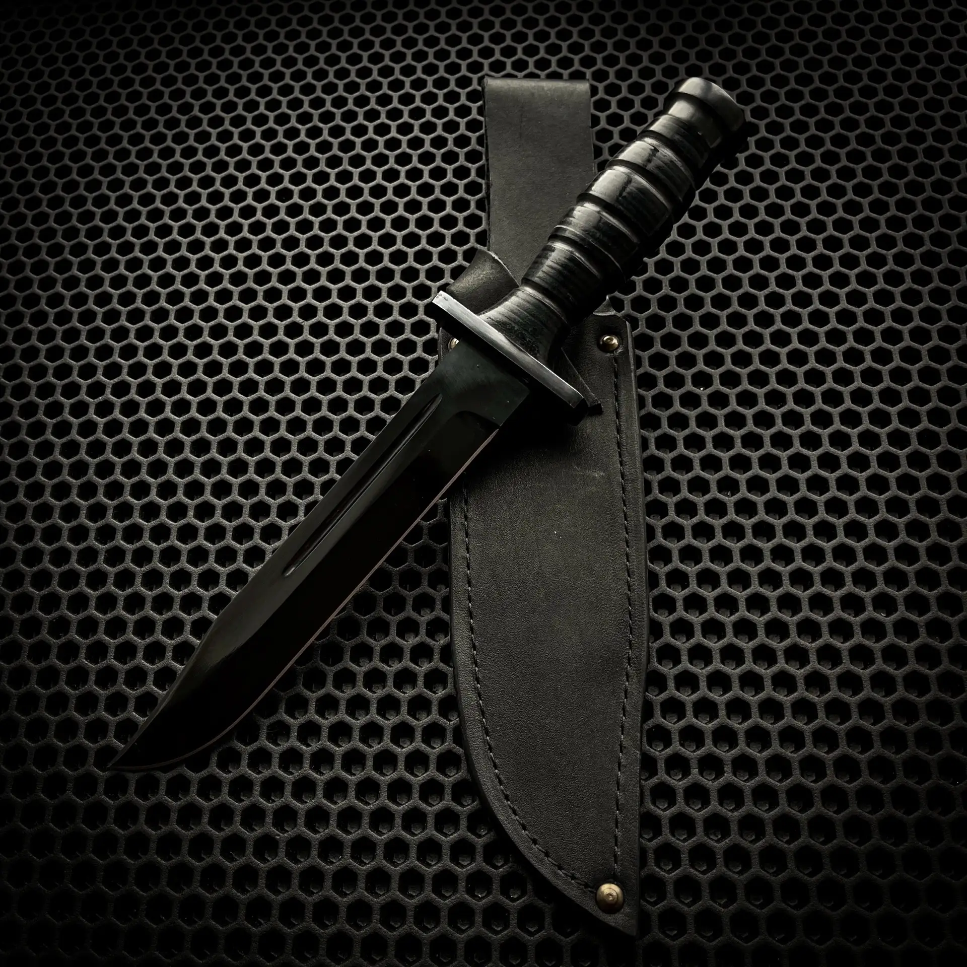 Какой нож выберешь ты?:

🖤 BLACK или
🤎 STONEWASH


Легендарный нож ДИКОГО ЗАПАДА «KA-BAR” версия B