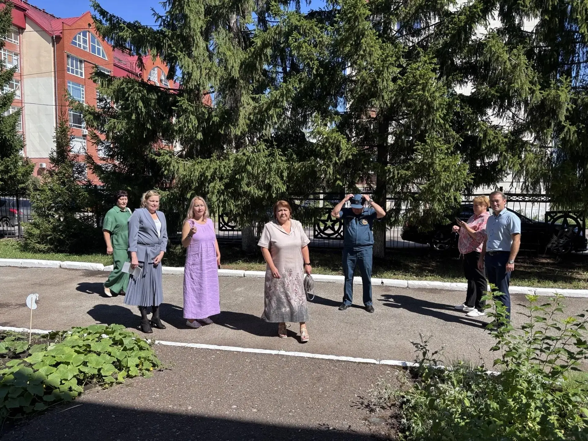 31 июля 2026 года в рамка подготовки к новому учебному году в ДОУ прошла комиссия по приему учрежден