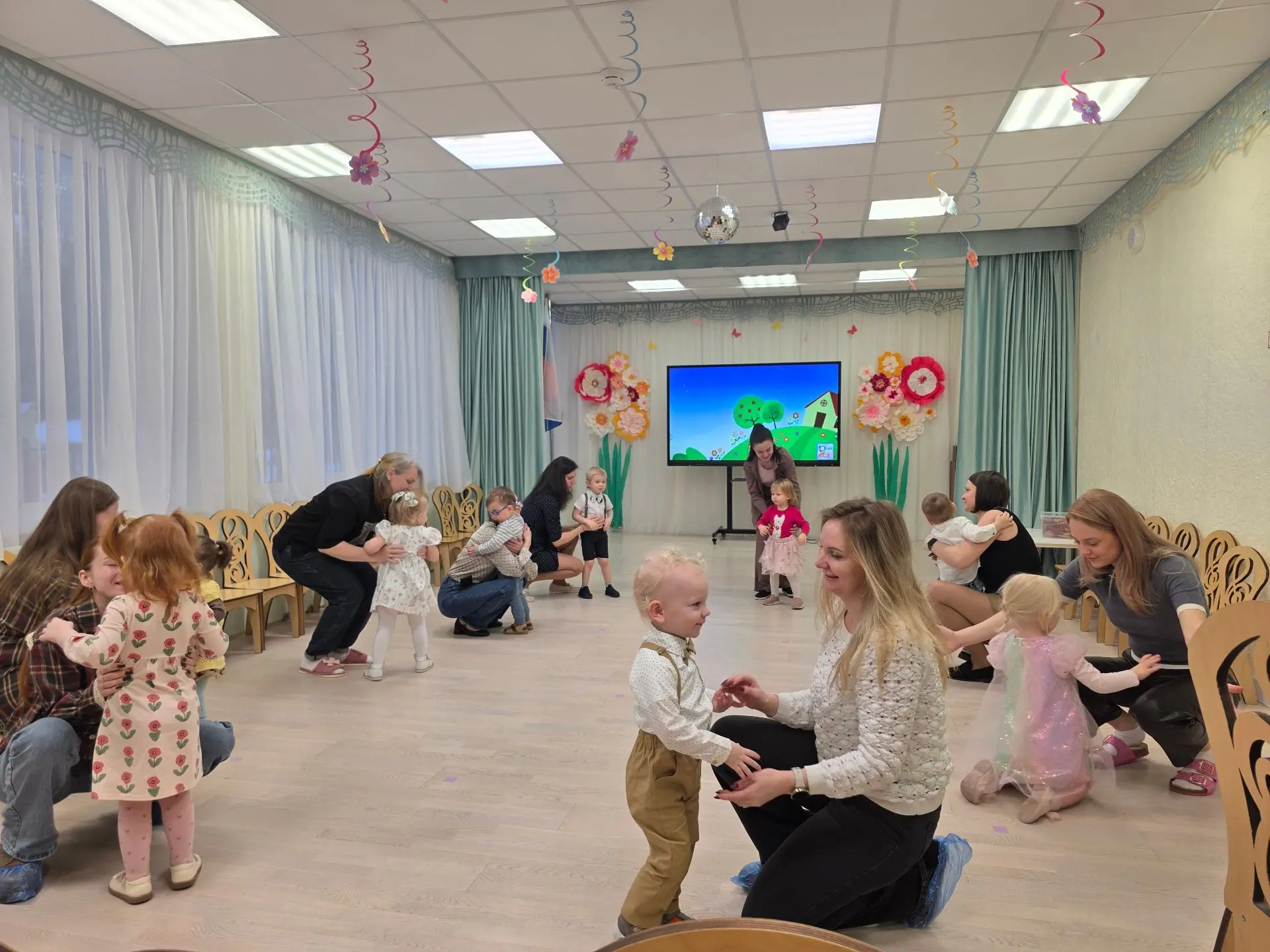 Вот и наступила весна! А с ней пришел прекрасный праздник – 8 Марта! Сегодня воспитанники группы ран