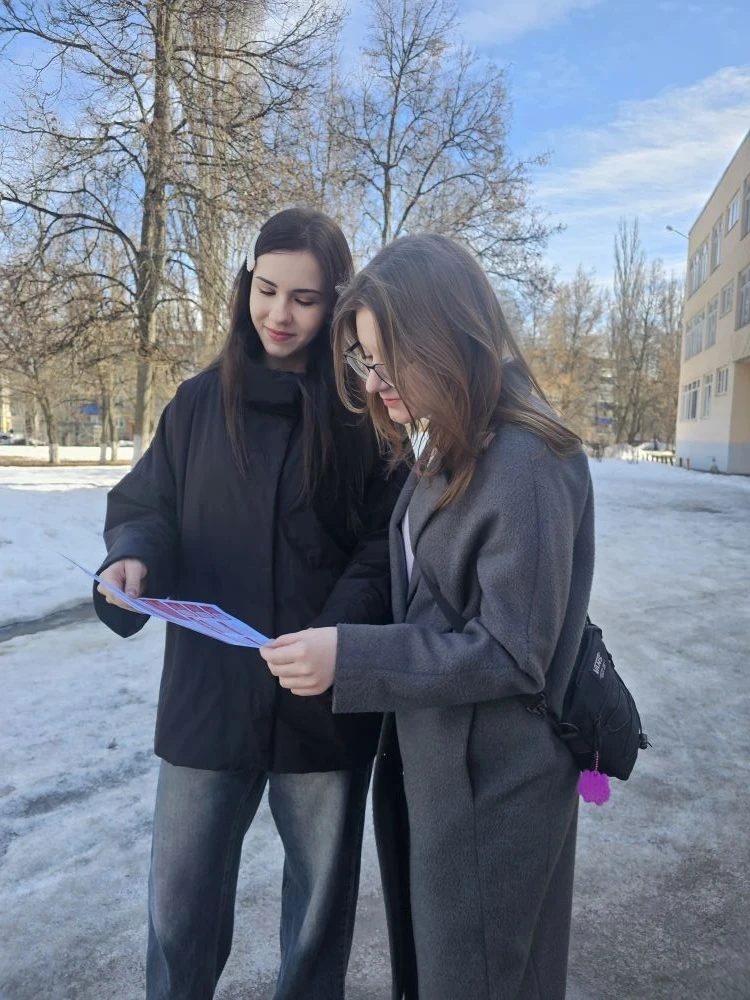 🤗Акция #ДарюТепло  📅Сегодня в нашей школе представитель детского общественного совета при уполномоче