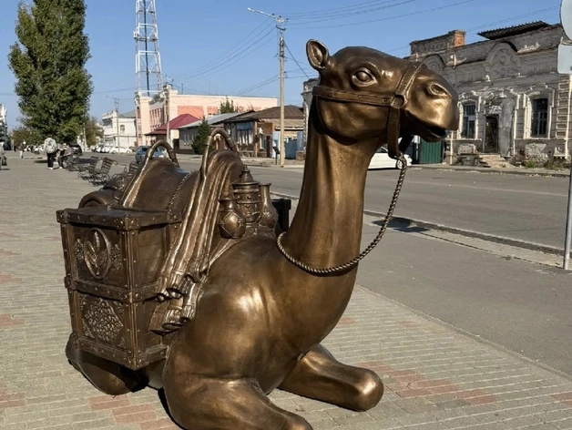 Исторический центр Троицка продолжает меняться. Здесь появились новые скульптуры из бро...
