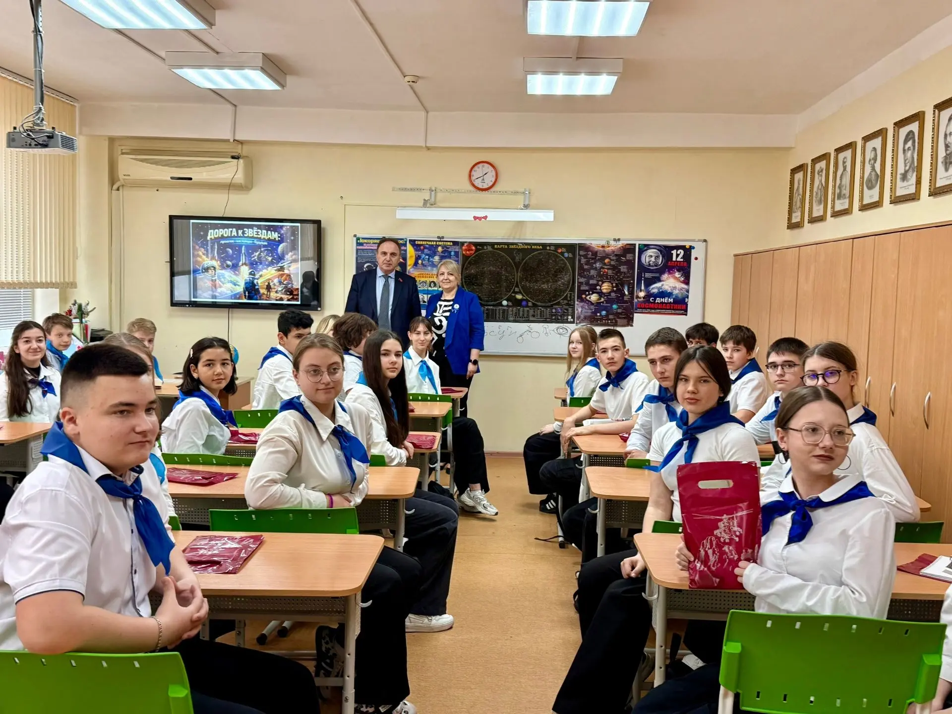 🚀 «К звездам — вместе!» 10 апреля, в преддверии Дня космонавтики, в школе №96 имени Нагибина @eureka