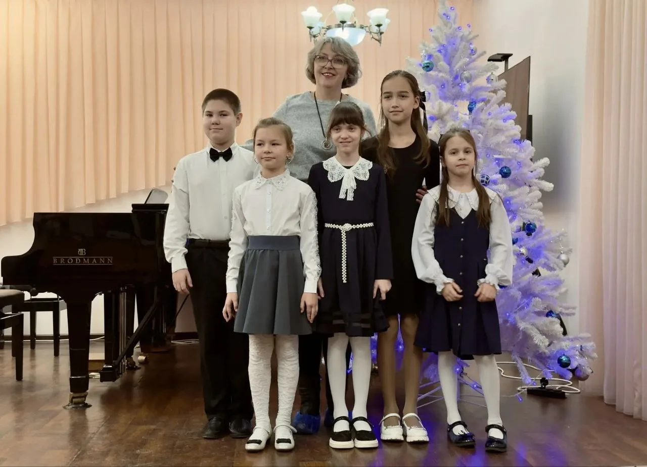 5 ЯНВАРЯ В ДШИ № 1 ПРОШЕЛ VIII ГОРОДСКОЙ КОНКУРС-ФЕСТИВАЛЬ "ЗИМНЯЯ СКАЗКА".