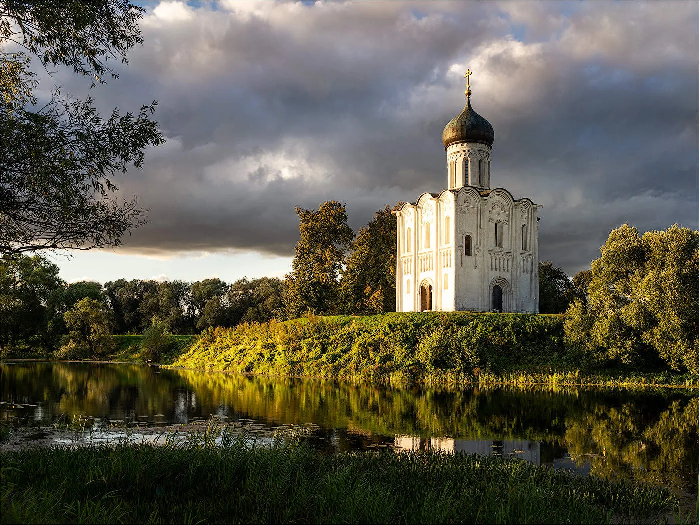 В четверг, святителю Николаю