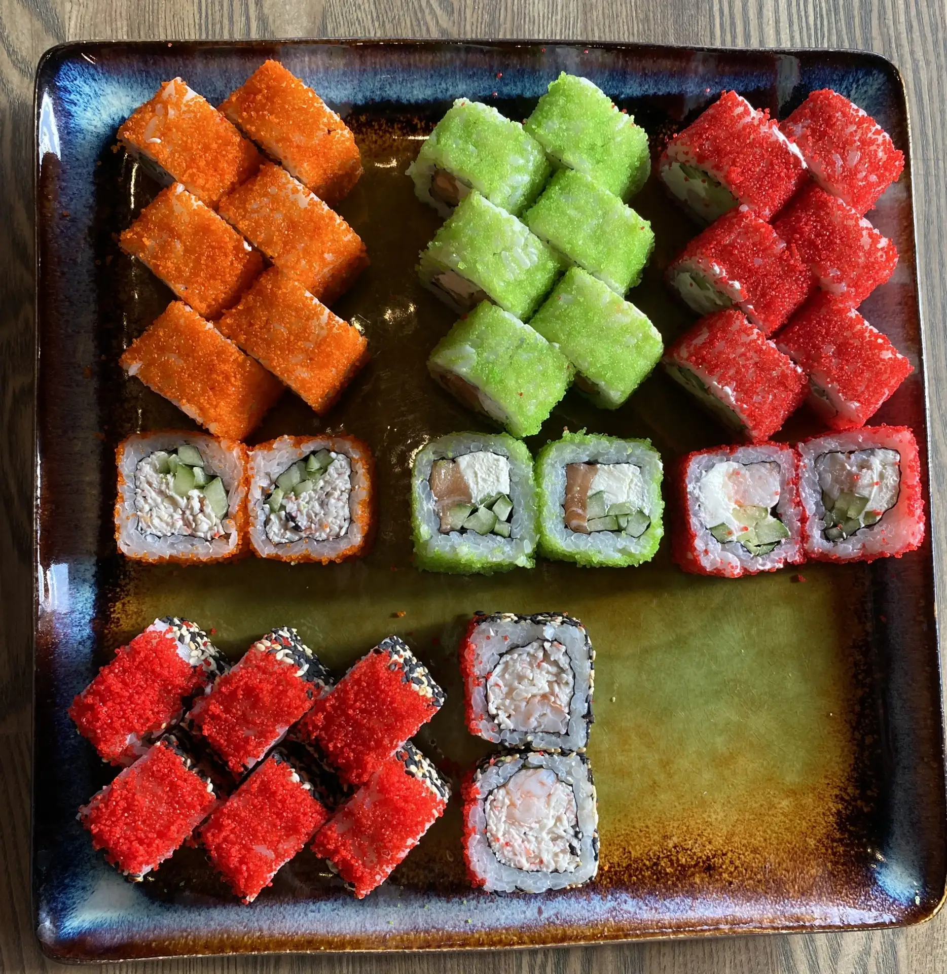 🍣 Сет «Калифорний» -когда хочется попробовать всё! 🥢✨