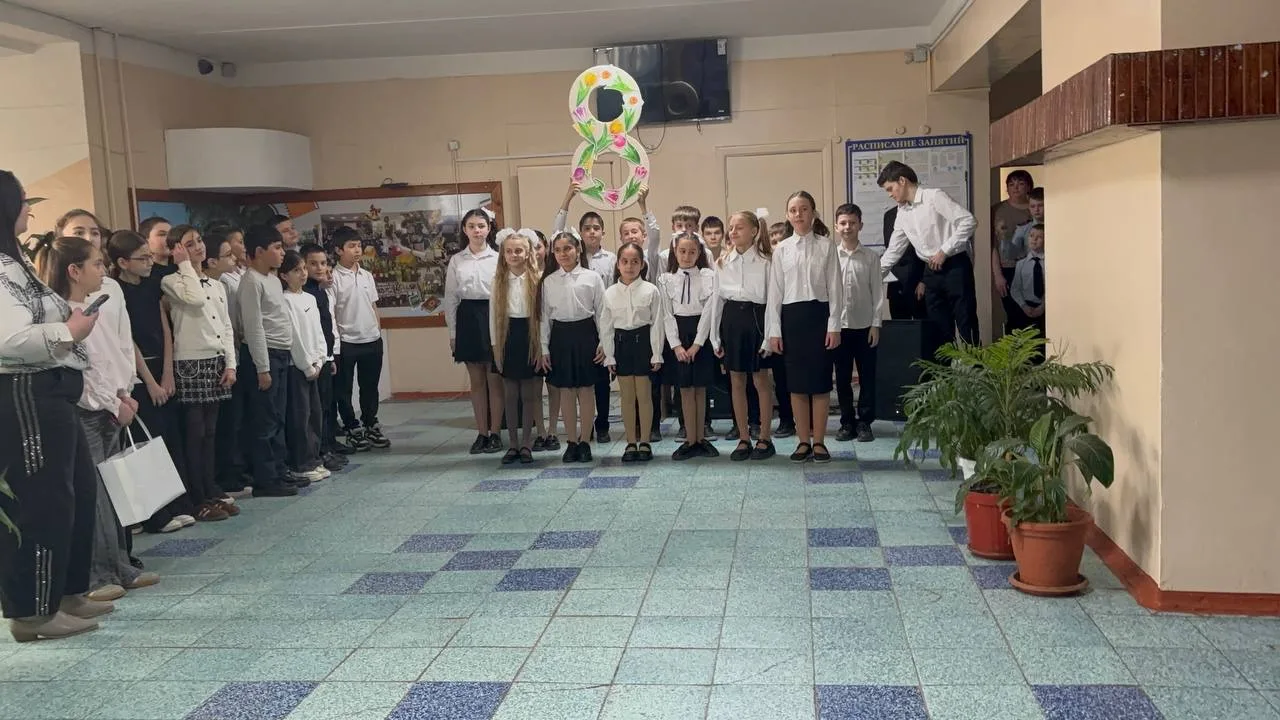 📣Сегодня в нашей школе состоялся замечательный концерт, посвящённый Международному Женскому Дню.  🎉М
