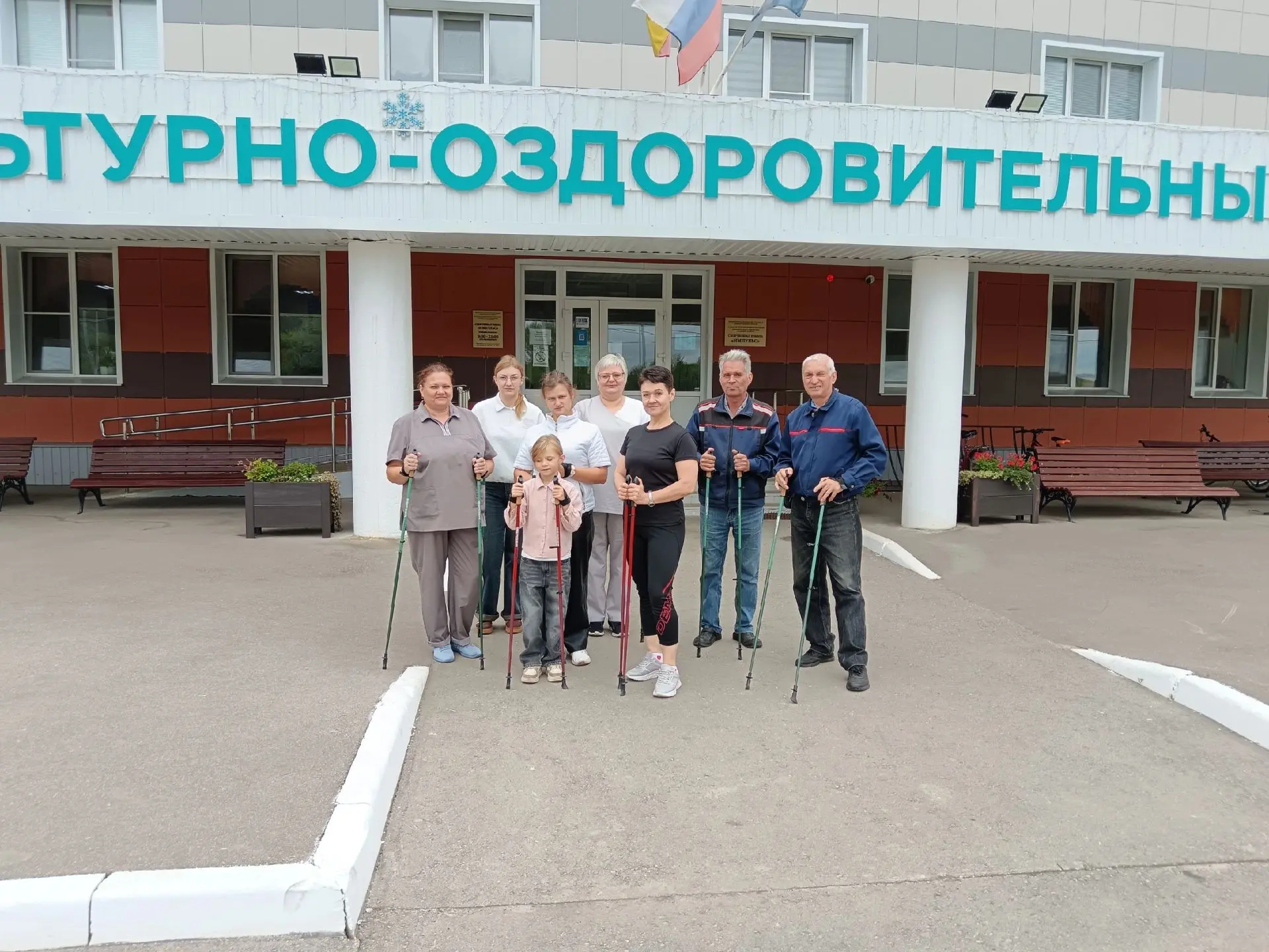 🏃‍♂ Скандинавская ходьба в спортивной школе: разрушаем стереотипы!