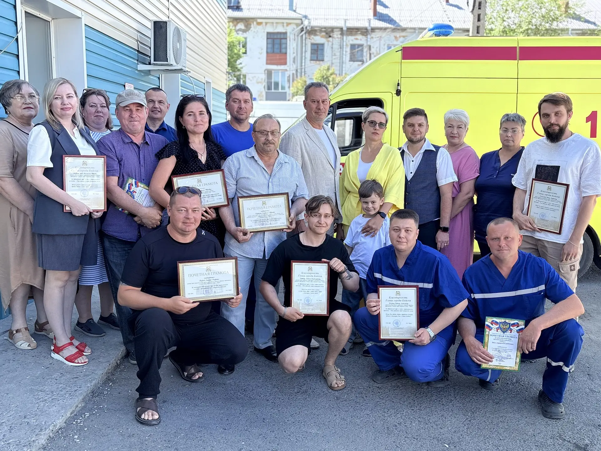 На станции скорой медицинской помощи Бийска в преддверии профессионального праздника — Дня медицинск
